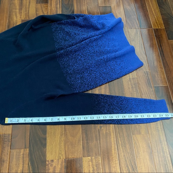 Calvin Klein Fall Winter Ombre Gradient Long Sleeves Blue Sweater Men's Size XS - Picture 9 of 11